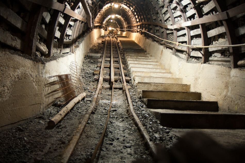 Mina de carbón de túneles subterráneos
